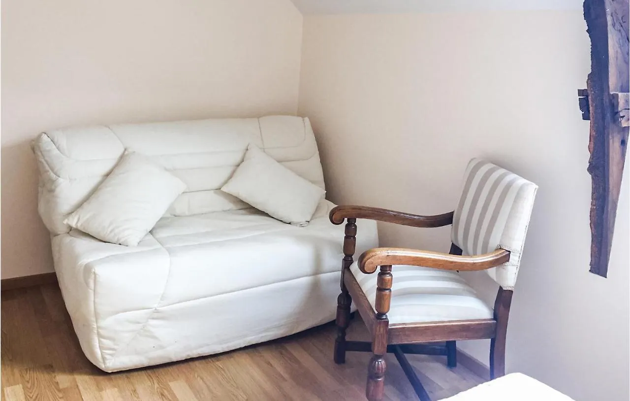 3 Bedroom Nice Home In Plessala France