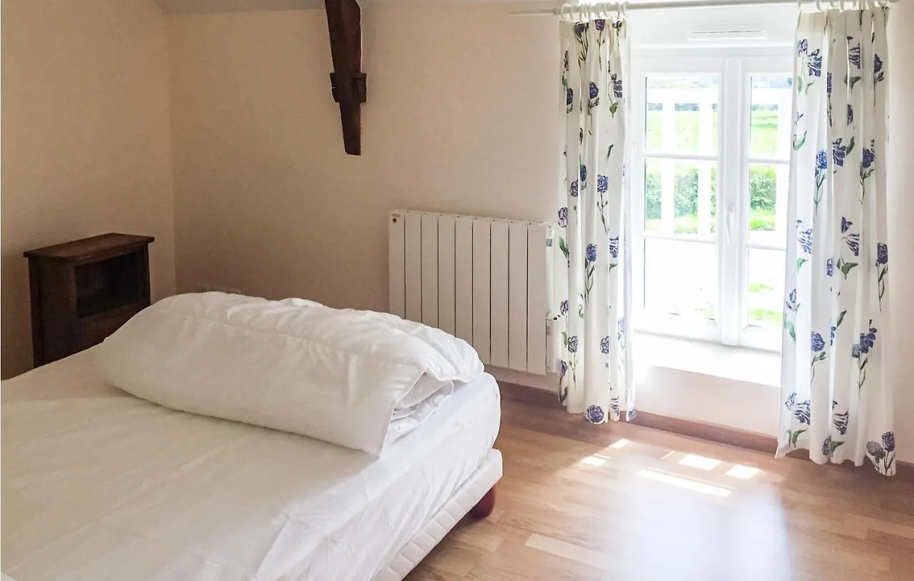 3 Bedroom Nice Home In Plessala 0*,